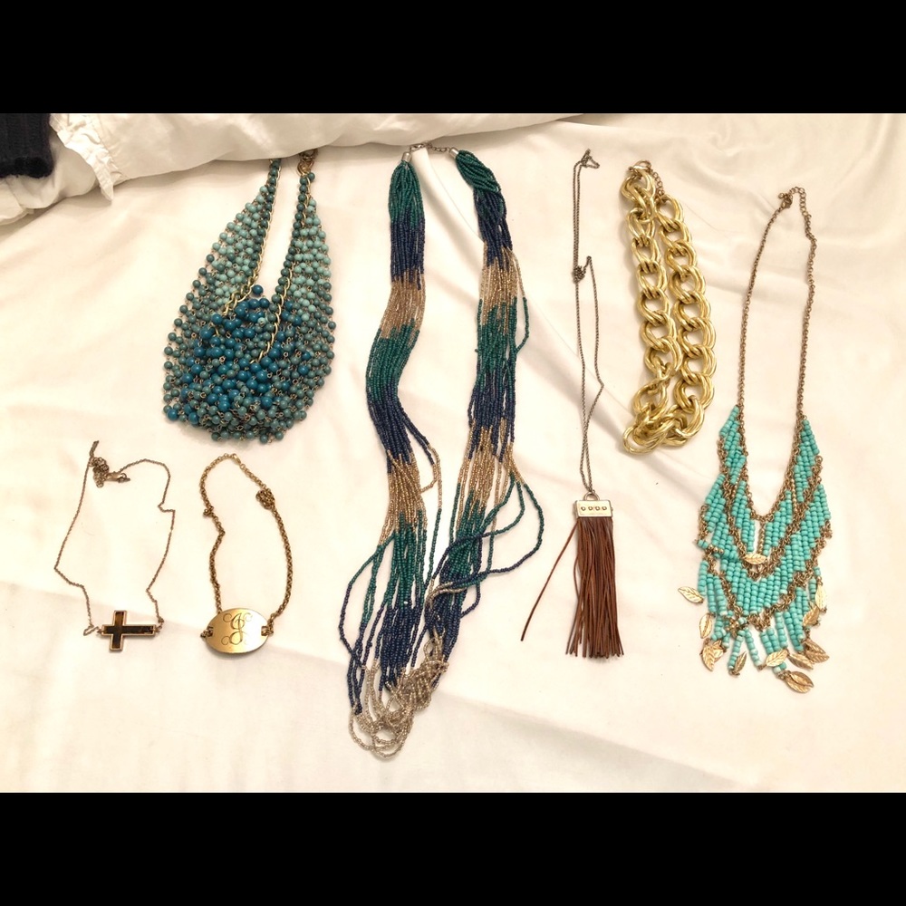 Jewelry-necklaces